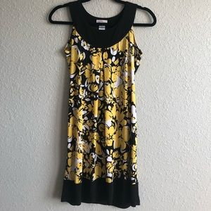 ⚡️3/25 SALE Enfocus Studio Yellow Floral Dress